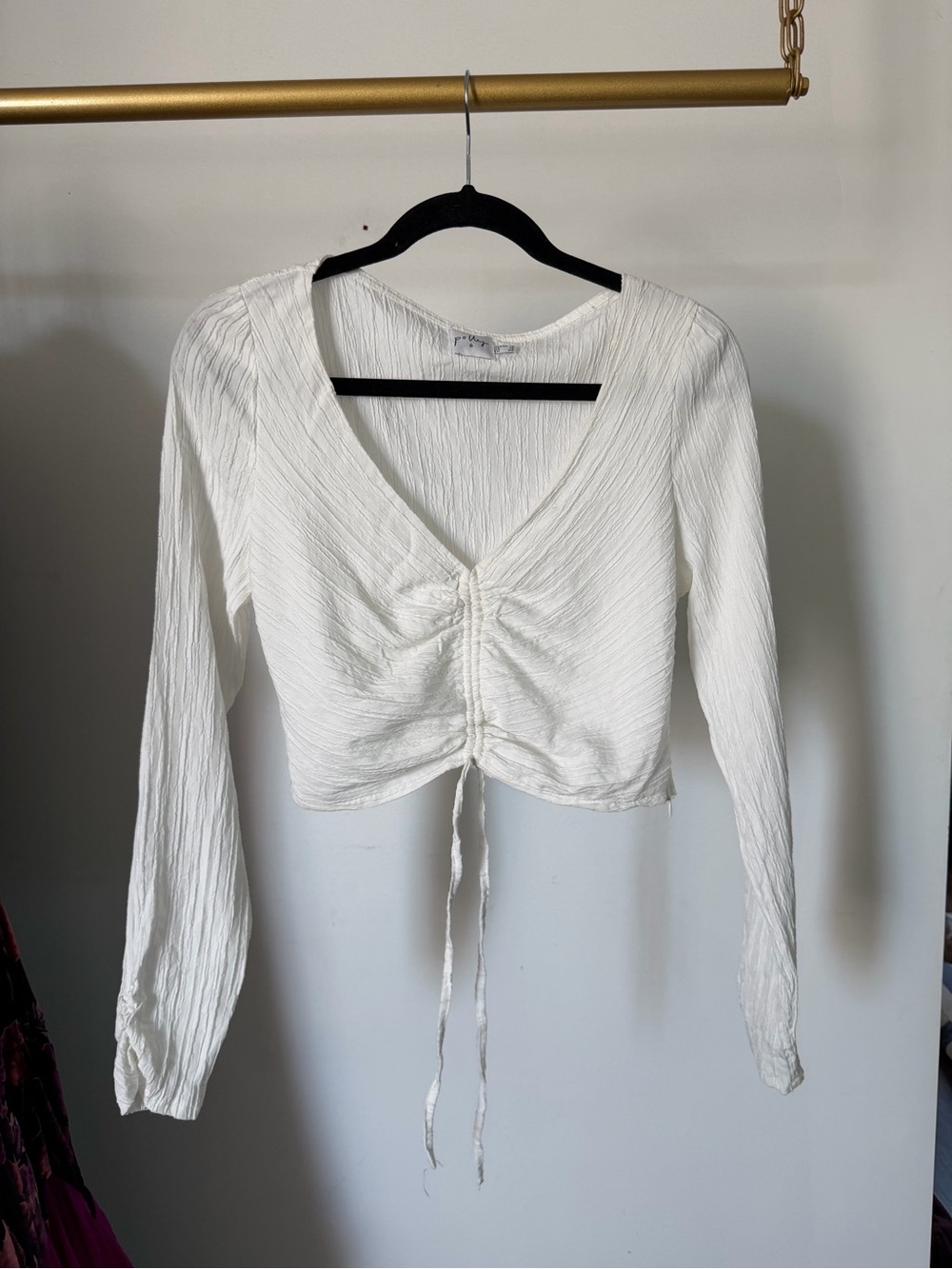 White Ruched V-Neck Long Sleeve Crop Top
